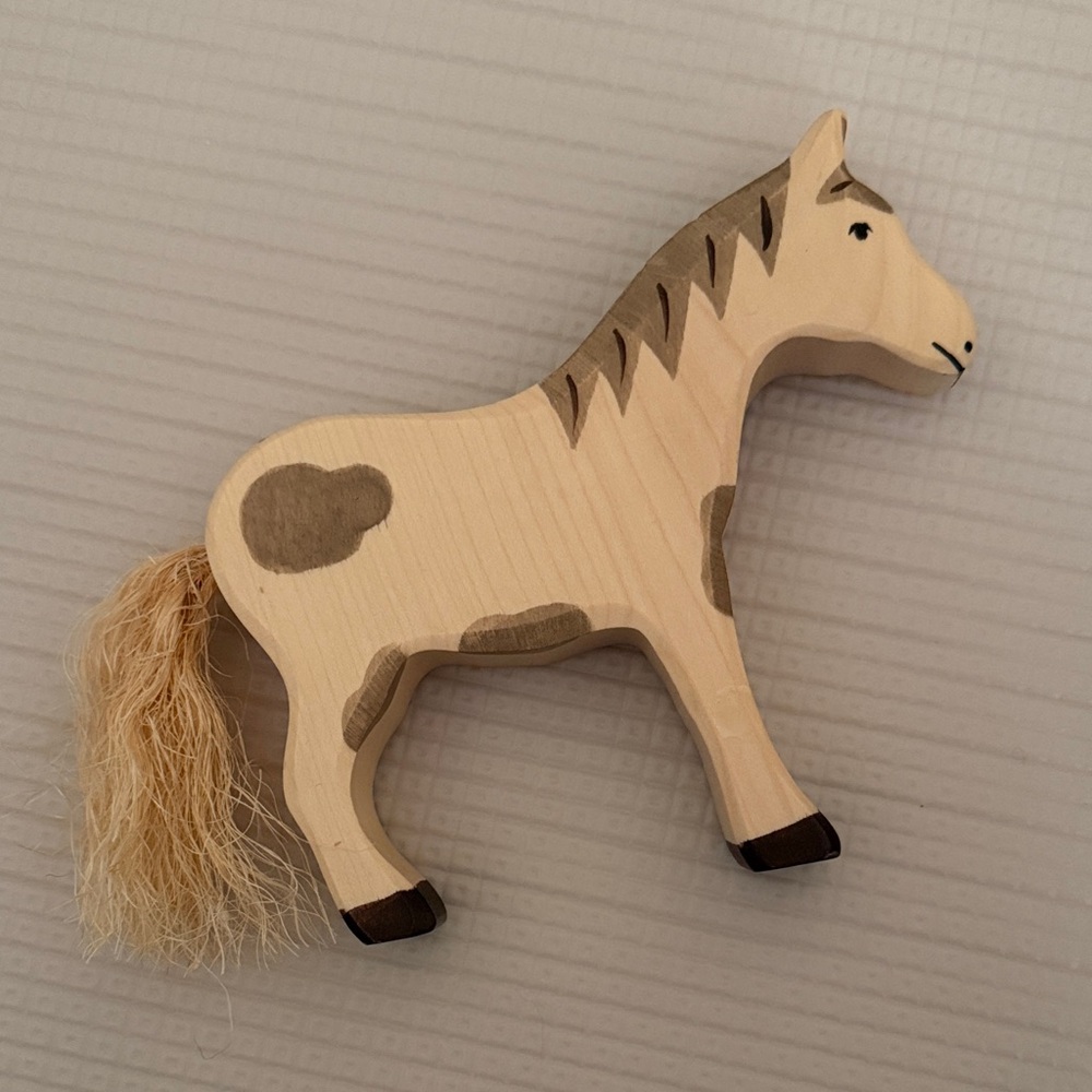 Holstiger Wooden Horse Toy - Natural and Brown
